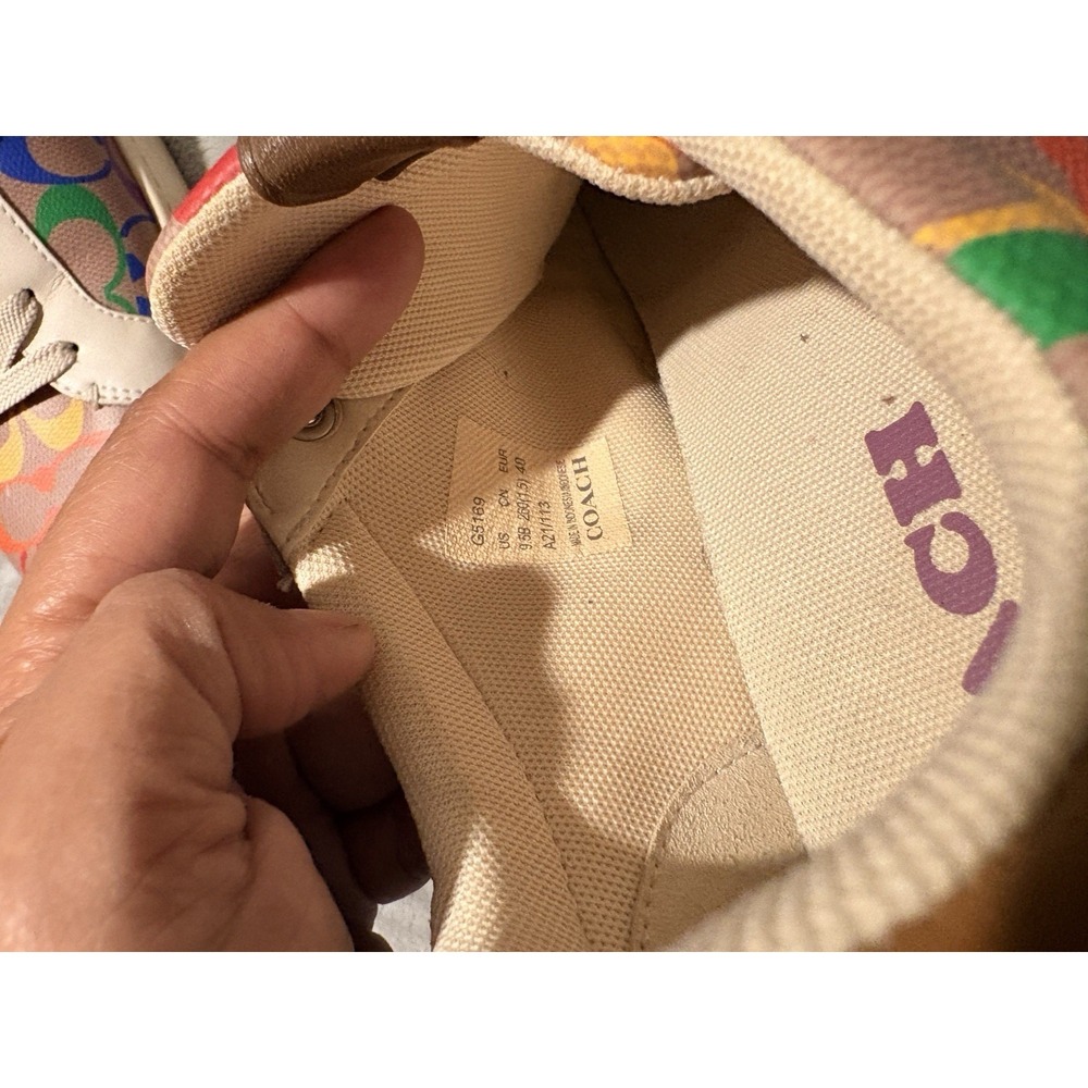COACH Lowline Low Top Sneaker In Rainbow Signature Canvas Size 9.5 EU W - Picture 6 of 6